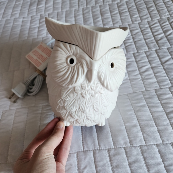 Scentsy Other Scentsy Whoot The White Owl Full Size Wax Warmer